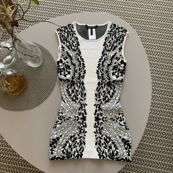 BCBG mini dress - Picture 1 of 7